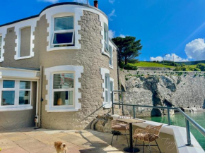 Waterfront Cottage Retreat - Holiday Lets Plymouth
